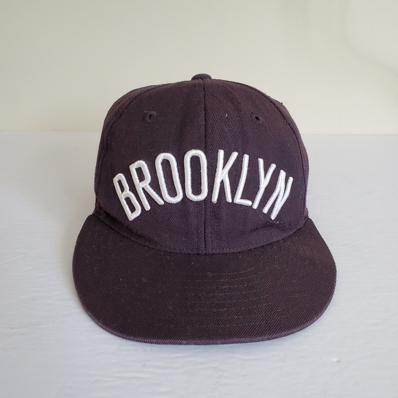 Vintage Mitchell & Ness NBA Brooklyn Nets Structured Fitted Cap Hat - Picture 1 of 9